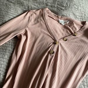 Cute long sleeve ribbed shirt